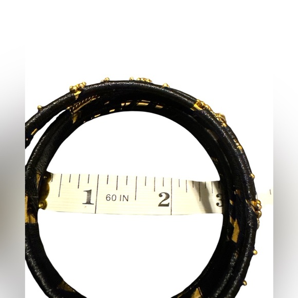 Black And Goldtone Bangle Set Of 5 Thread Wrapped w/ Rhinestones Approx 9” - Picture 4 of 4
